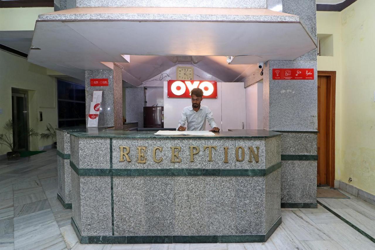 Oyo16112鲁弗拉国际酒店 菩提伽耶 外观 照片
